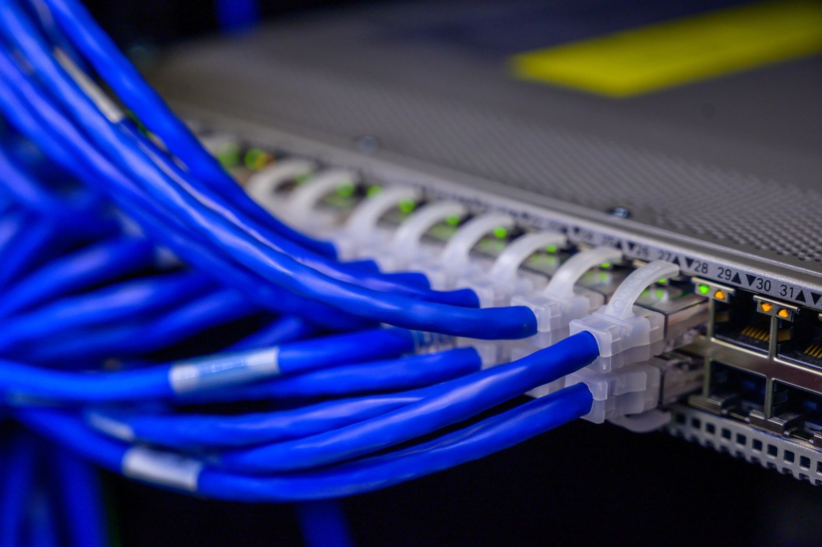 How Does Wireless Internet Really Work?
