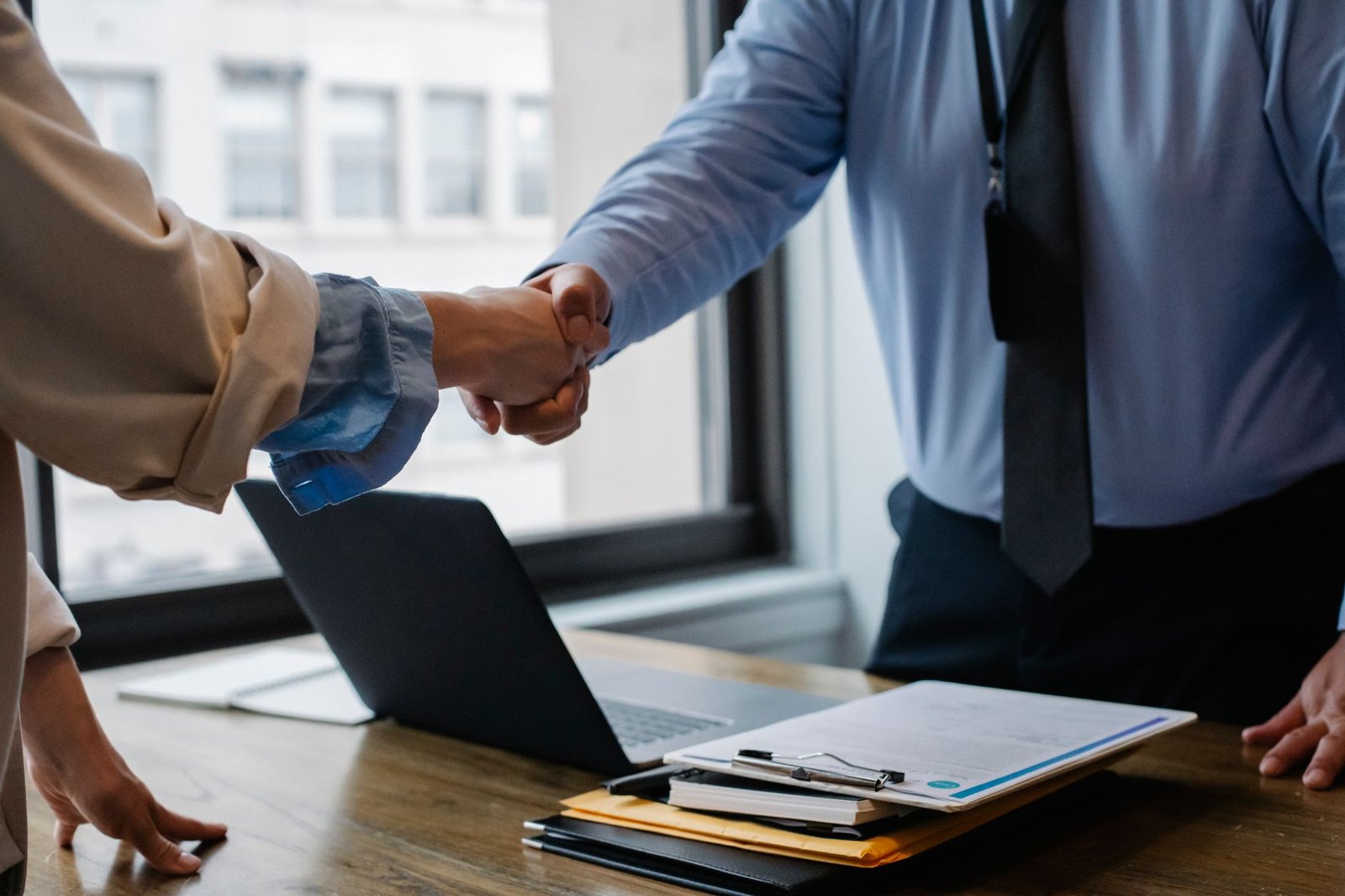 How to Choose the Right CFD Broker for Your Trading Needs