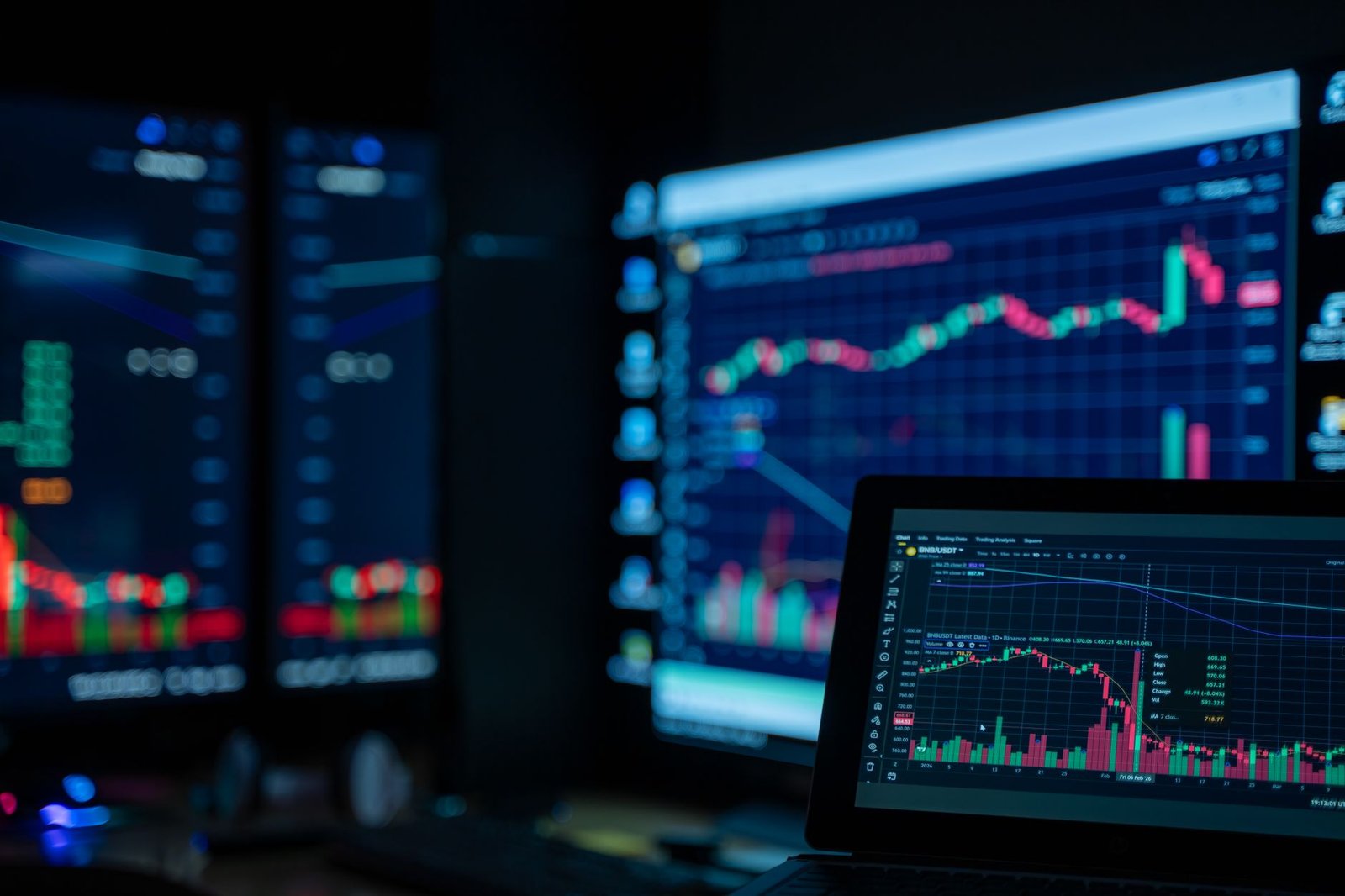 Intel stock investors: Is the SK Hynix deal worth it?