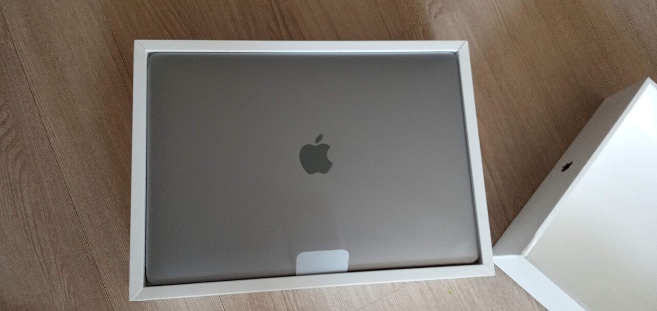 Touch Gestures MacBook: The Best Features of Apple’s New Launch